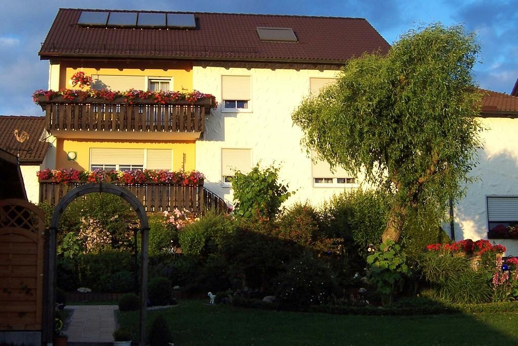 Appartamento Haus Rossner Nemmersdorf Esterno foto