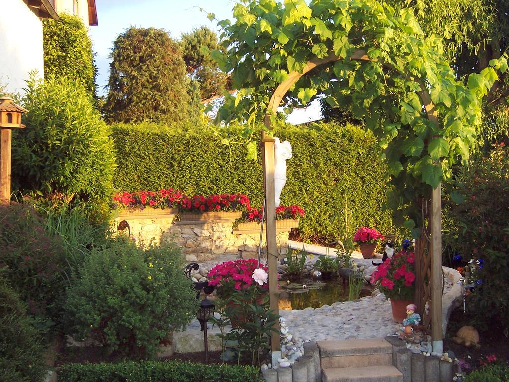 Appartamento Haus Rossner Nemmersdorf Esterno foto